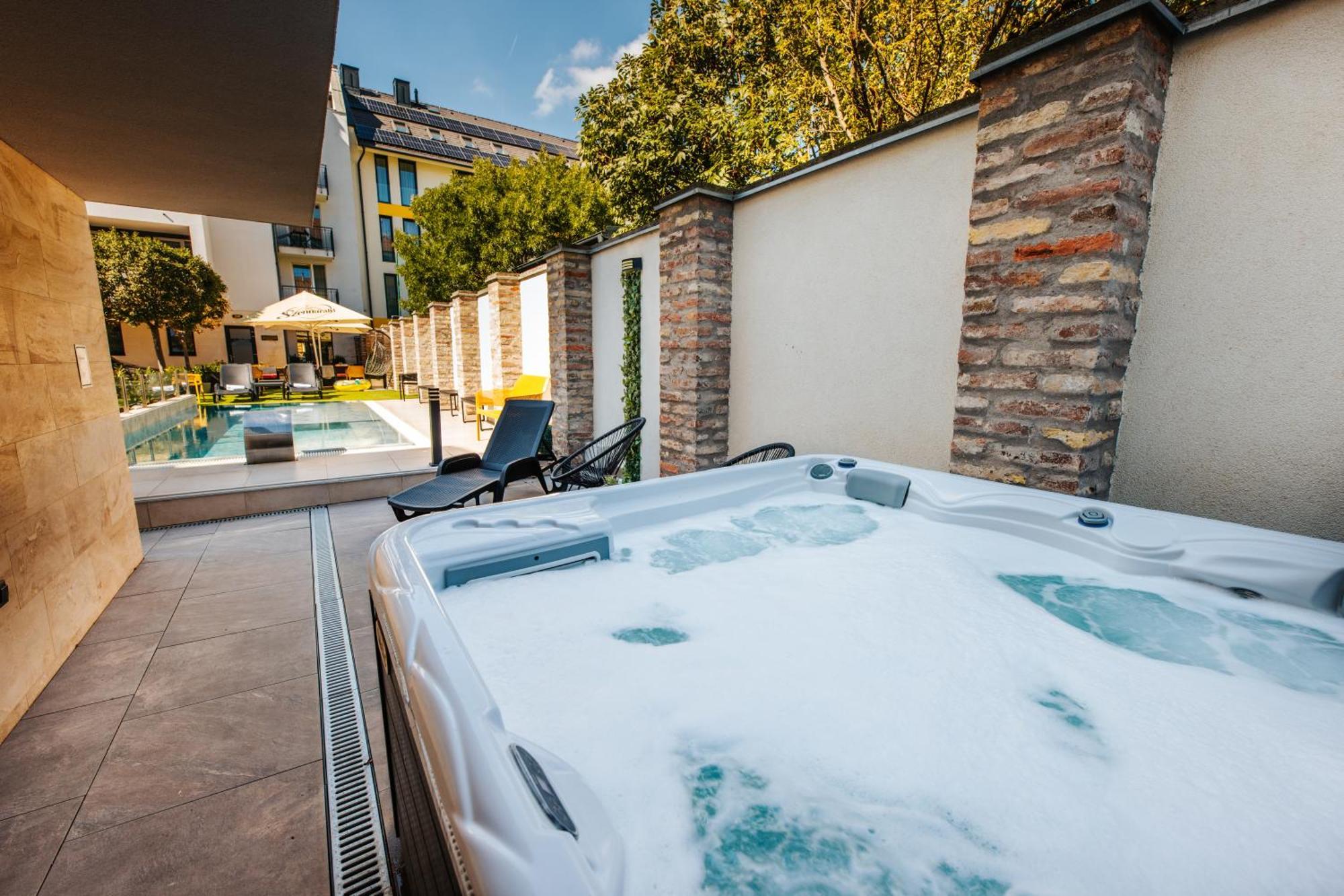 Hotel Auris Szeged Eksteriør bilde